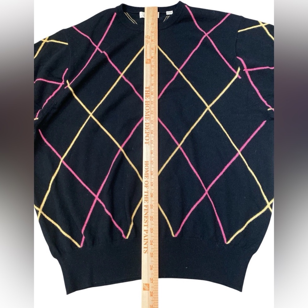 Peter Millar Cashmere Black and Pink Argyle Crewneck Sweater - Picture 4 of 6